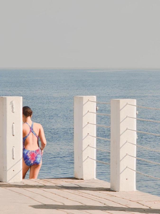 Panoramic Sea And City View Aparthotel In Orbi City Batumi Exterior foto